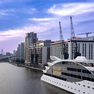 Novotel Excel London