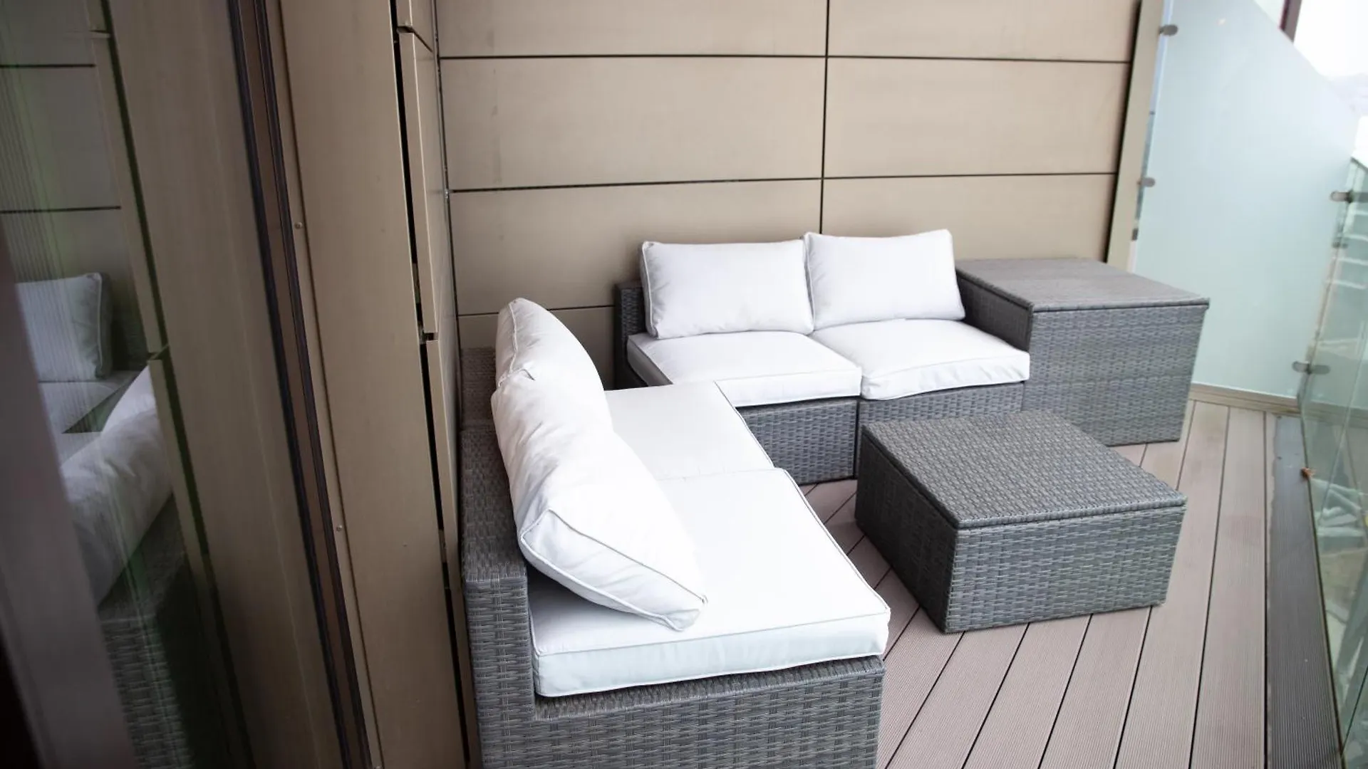 London Greenwich Peninsula 2 Bed Flat Apartment