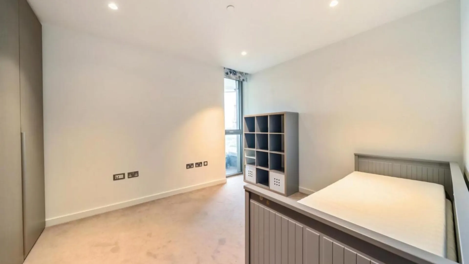 London Greenwich Peninsula 2 Bed Flat 0*,  United Kingdom